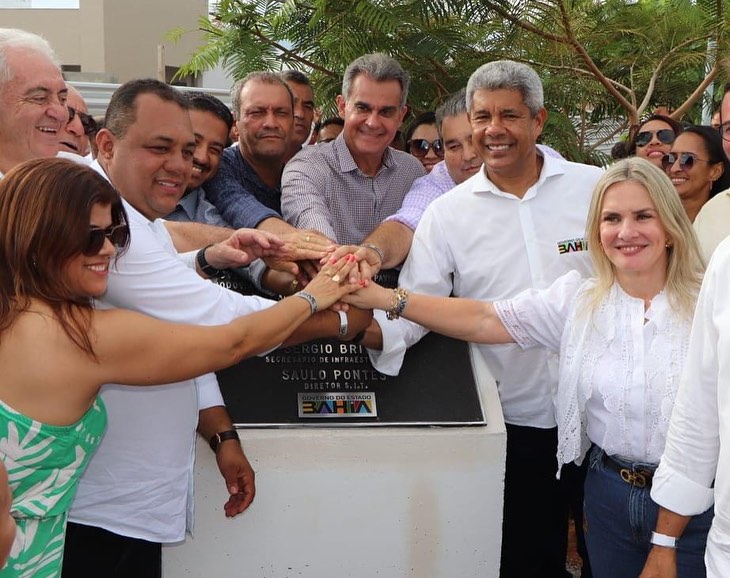 Ivana Bastos celebra o aniversário de Ibitiara com a entrega de grandes investimentos - Foto Reprodução